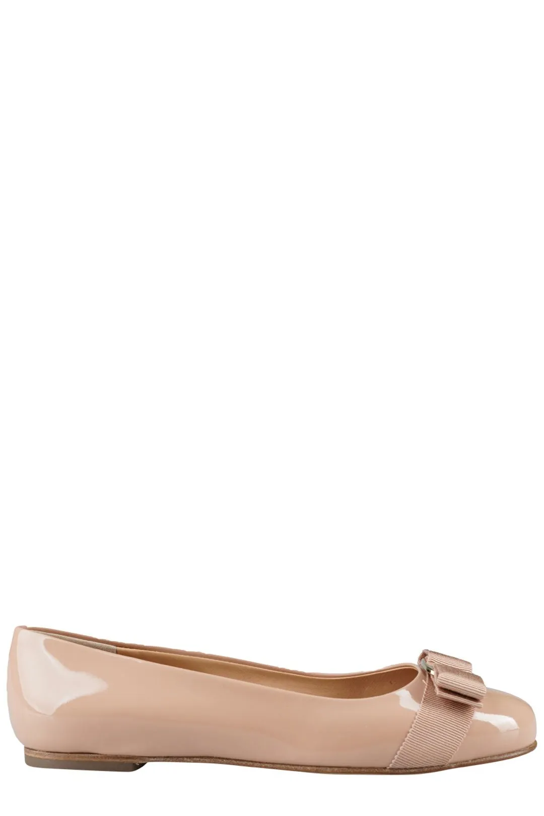 01 A 181 Salvatore Ferragamo Varina Ballet Flats
