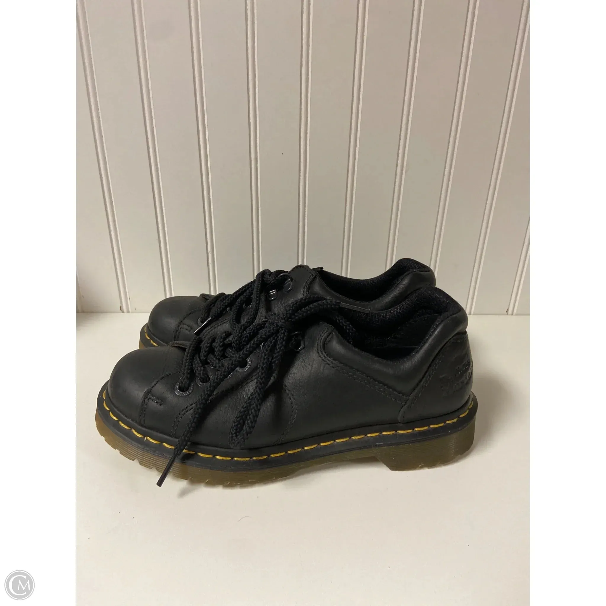 Shoes Sneakers By Dr Martens In Black, Size: 8