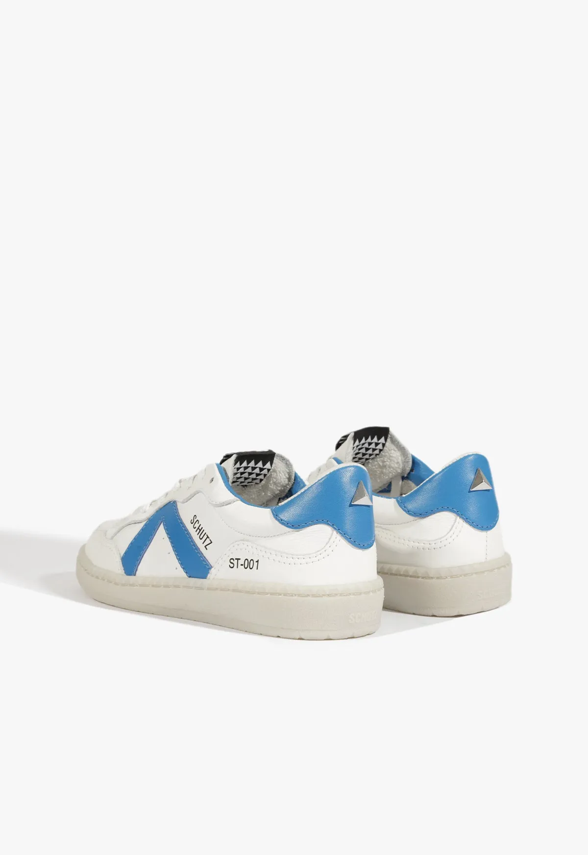 St-001 Sneaker