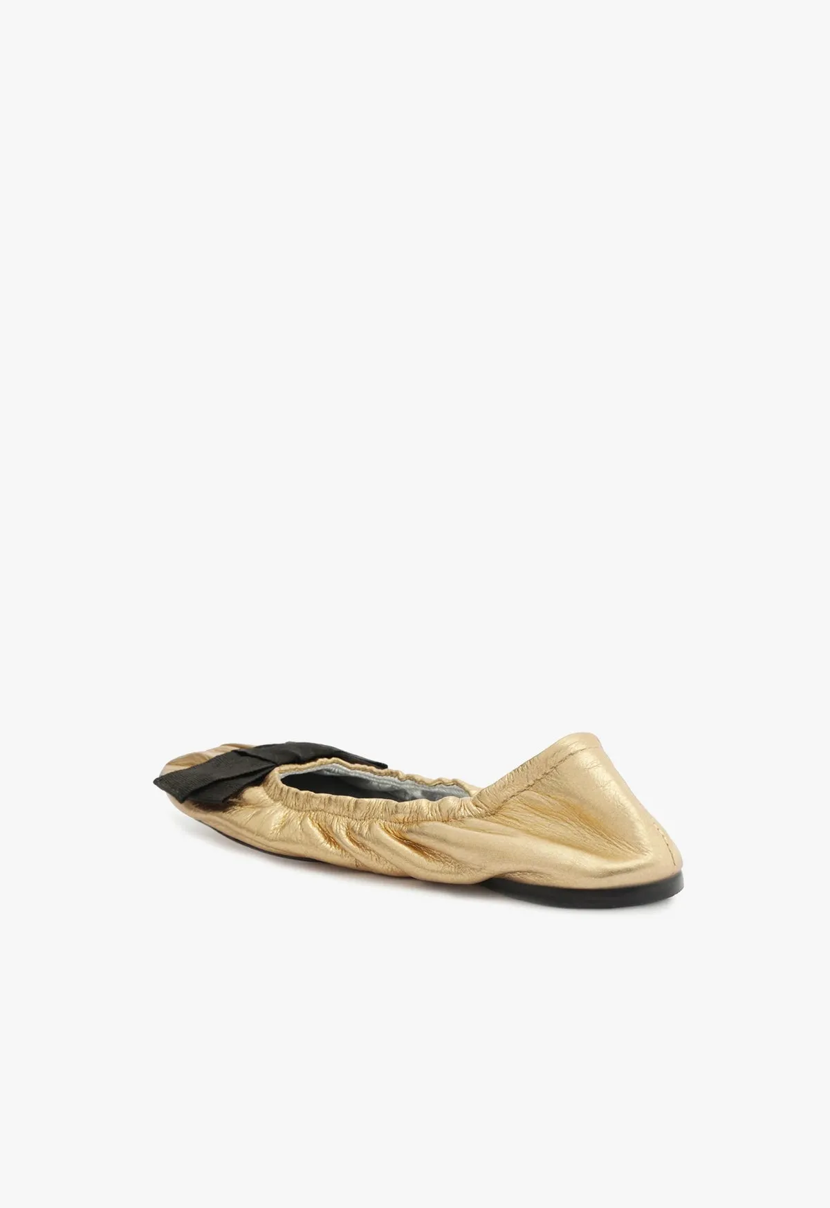 Suzanne Leather Flat
