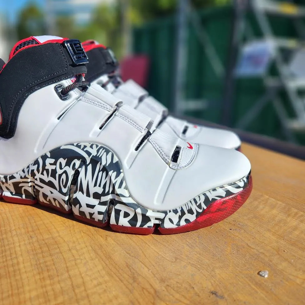 ZOOM LEBRON IV 'Graffiti